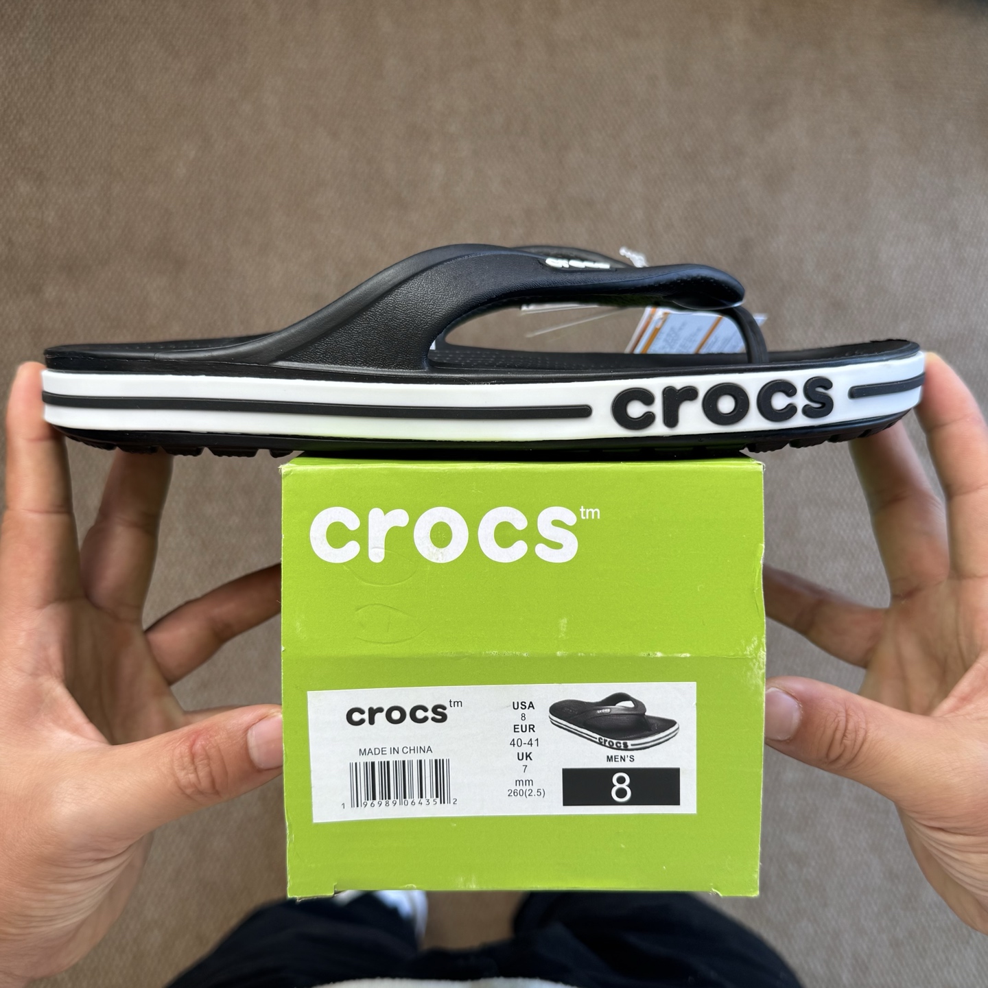  
Crocs卡骆驰 Crocband 贝雅 夹脚人字拖鞋🩴
莞产纯原工艺！  5色！   尺码：40-