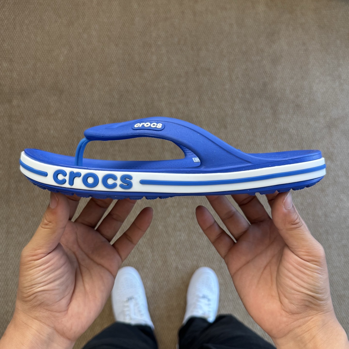  
Crocs卡骆驰 Crocband 贝雅 夹脚人字拖鞋🩴
莞产纯原工艺！  5色！   尺码：40-