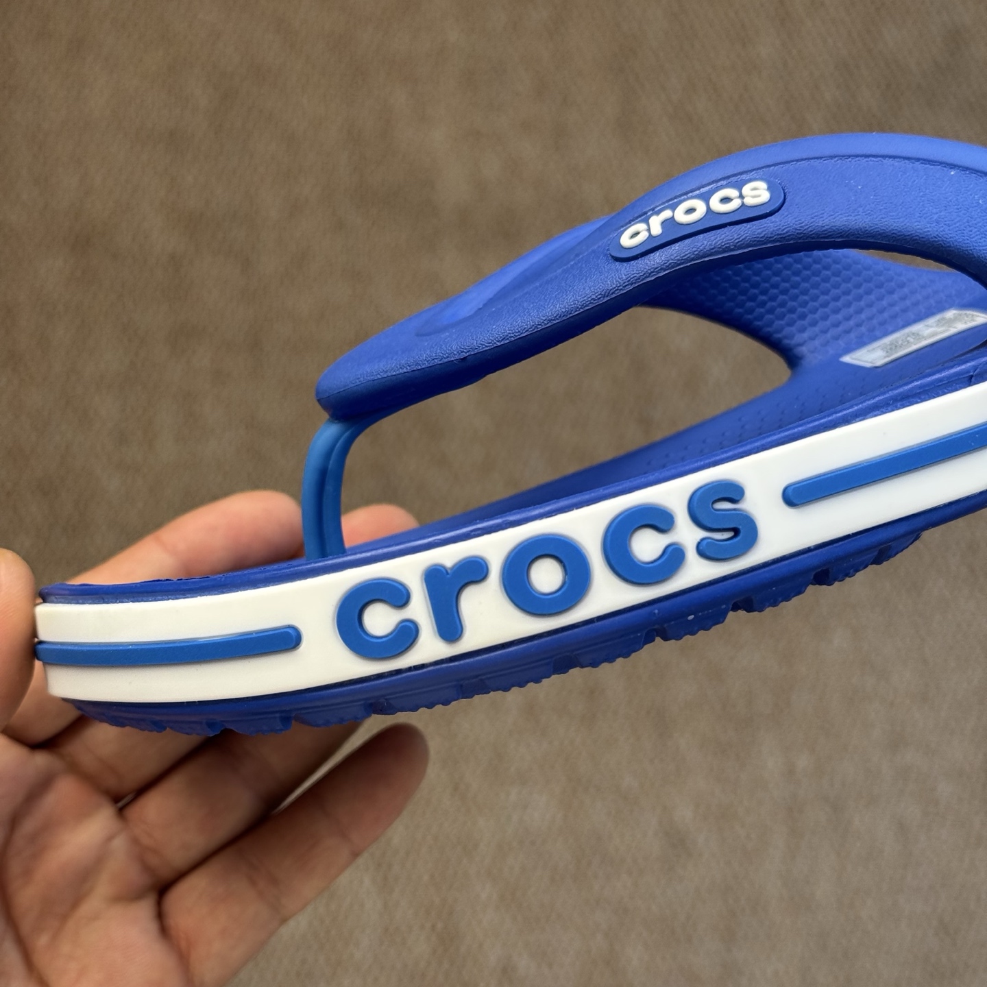  
Crocs卡骆驰 Crocband 贝雅 夹脚人字拖鞋🩴
莞产纯原工艺！  5色！   尺码：40-