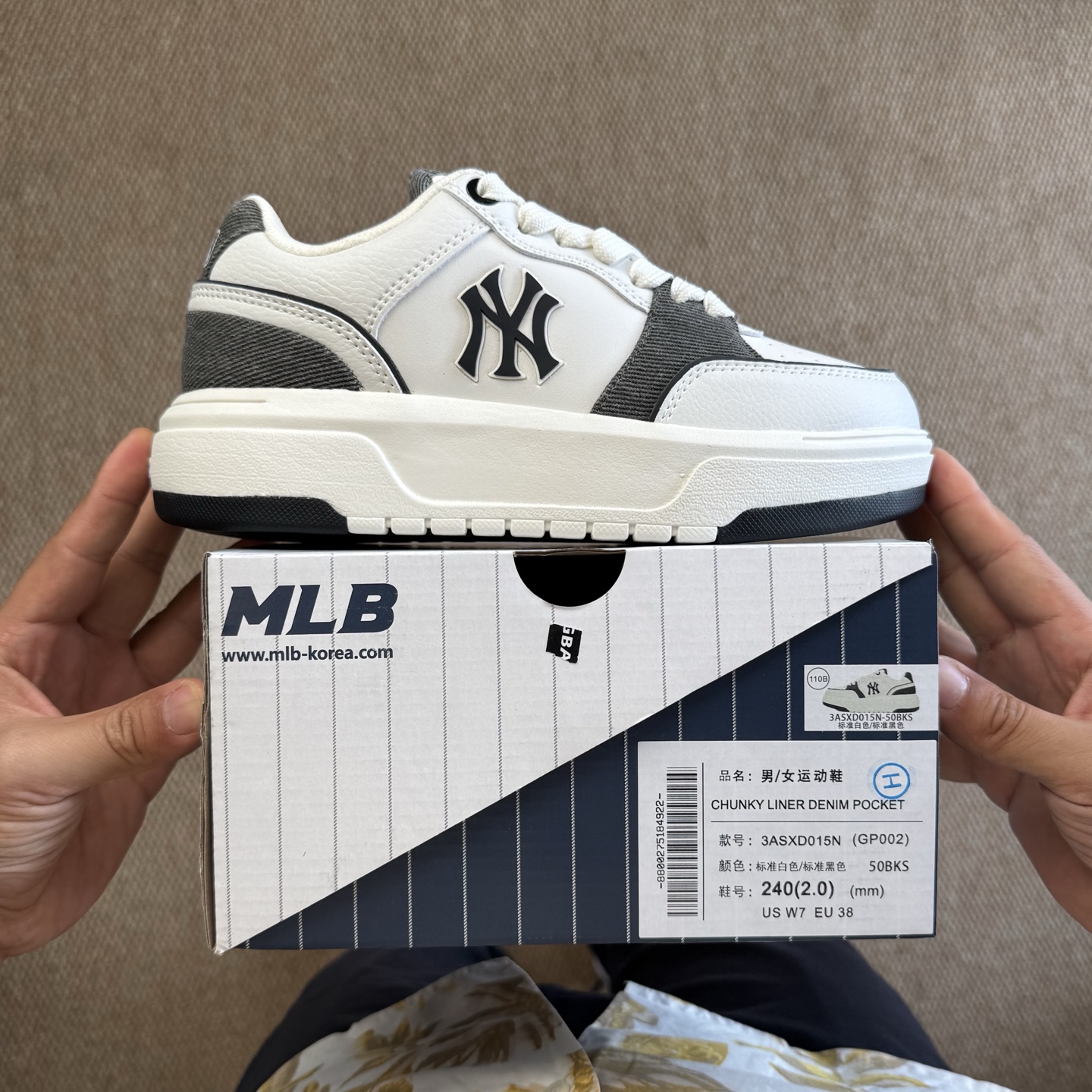 
MLB Chunky Liner 学长鞋 增高厚底板鞋 牛仔黑白
代工厂背景，市面最强品质无对手！
区