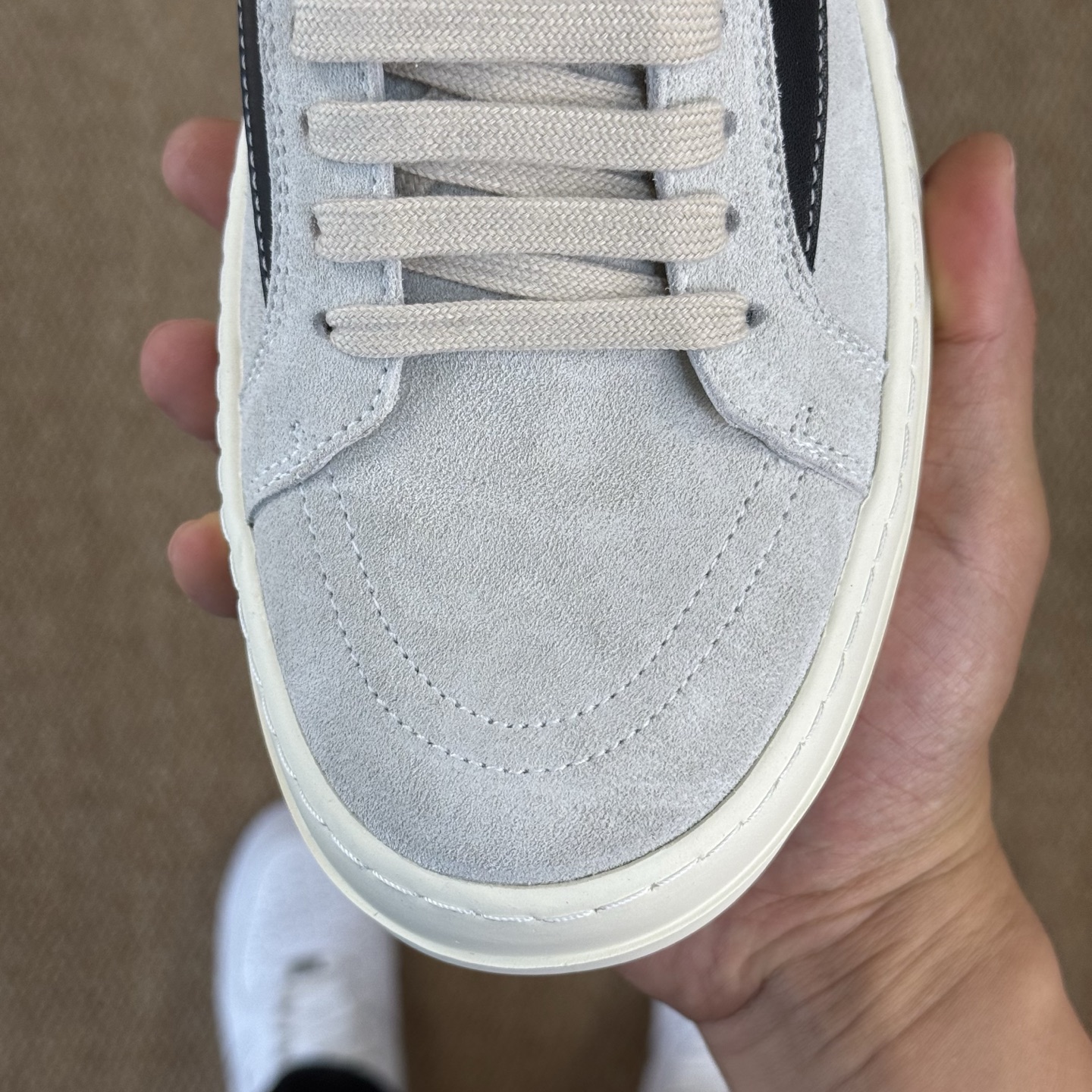  
莞产纯原 Rick Owens 瑞克·欧文斯
RO低帮 7色PT仓现货发售‼️
全粒面原厂皮、完美鞋