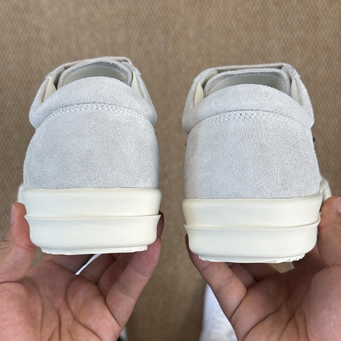  
莞产纯原 Rick Owens 瑞克·欧文斯
RO低帮 7色PT仓现货发售‼️
全粒面原厂皮、完美鞋