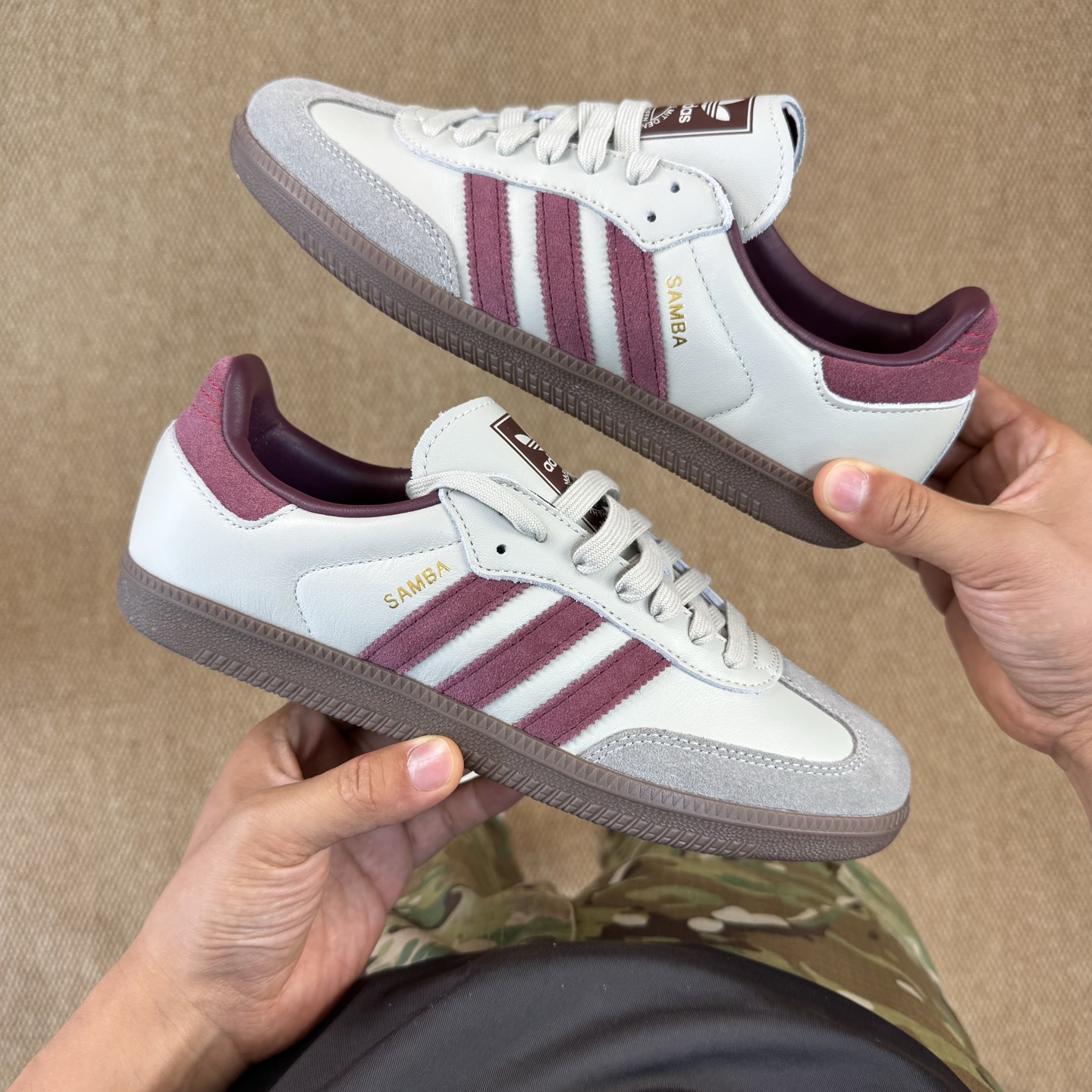 
PK版 市面最顶级品质没有之一！
此版鞋身全部采用进口原厂头层皮
Adidas Originals S