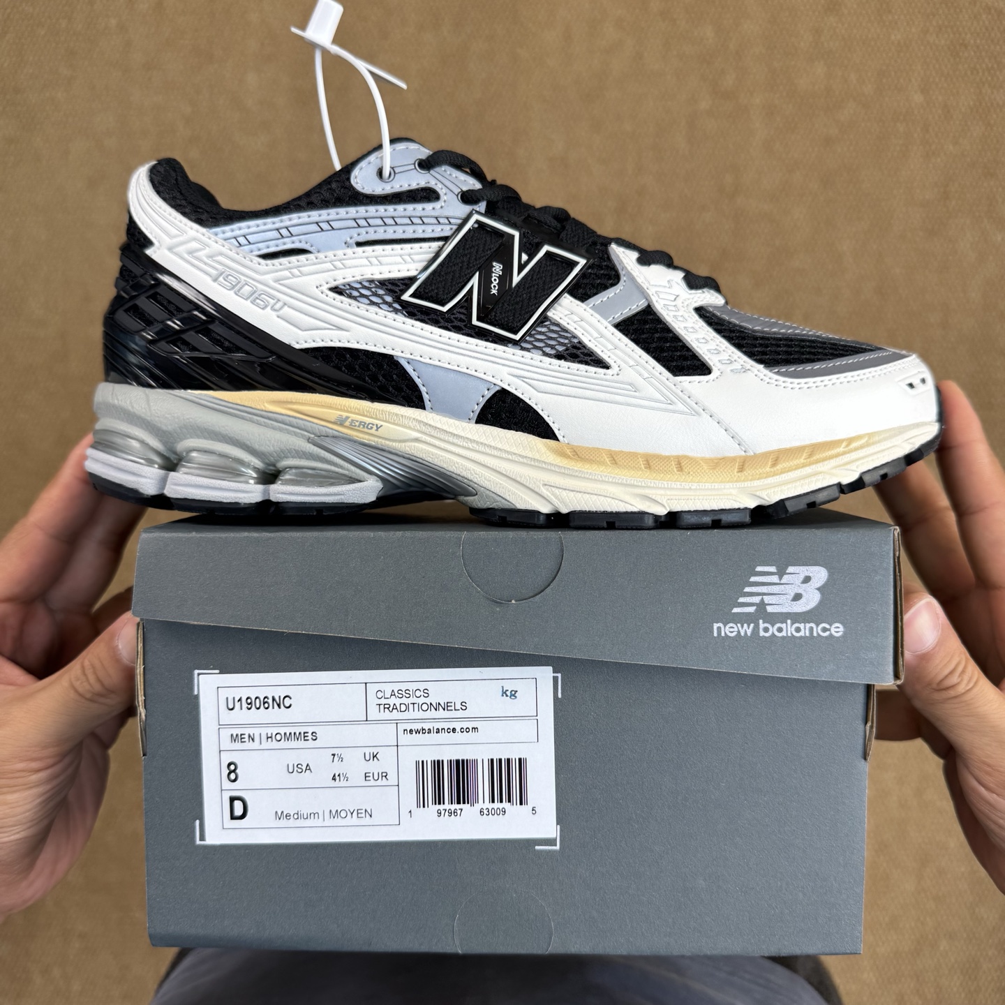  
C版新百伦！nb1906 第93色 黑米色
纯原大厂出品，品质优价格合理，降维打击‼️
尺码36-4