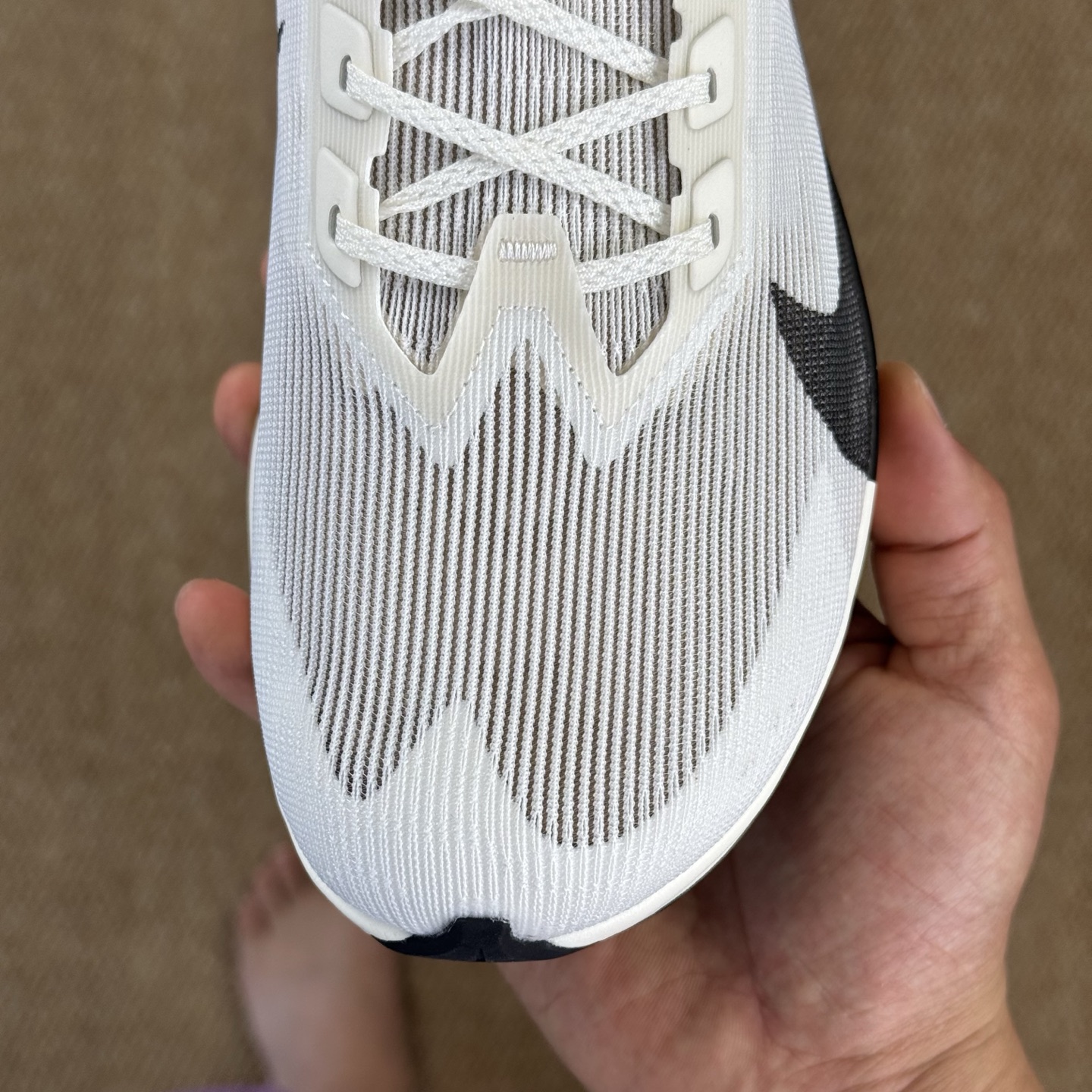  
市面最强品质！Vaporfly 4 第1色！
Nike Vaporfly 4 碳板竞速专业马拉松跑鞋