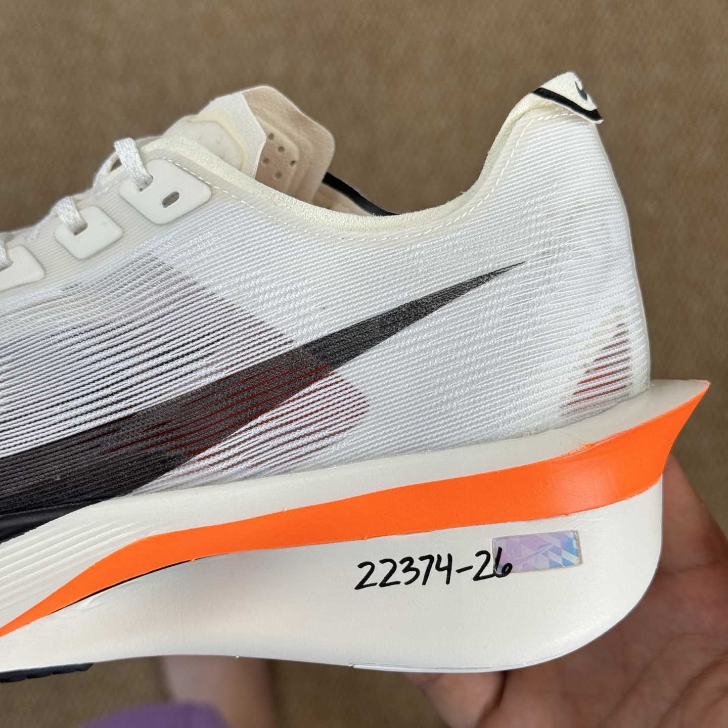  
市面最强品质！Vaporfly 4 第1色！
Nike Vaporfly 4 碳板竞速专业马拉松跑鞋