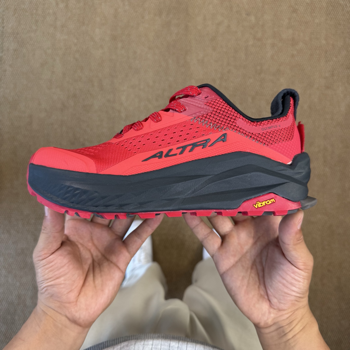  
奥创 奥林巴斯6越野跑鞋 Altra OLYMPUS 6
美国专业跑鞋品牌，国内越野跑市场占有量前三