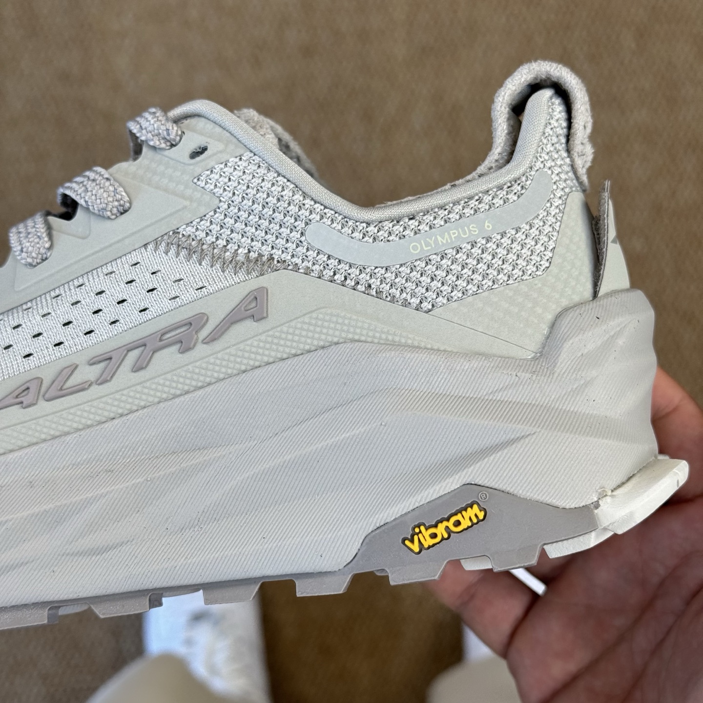  
奥创 奥林巴斯6越野跑鞋 Altra OLYMPUS 6
美国专业跑鞋品牌，国内越野跑市场占有量前三