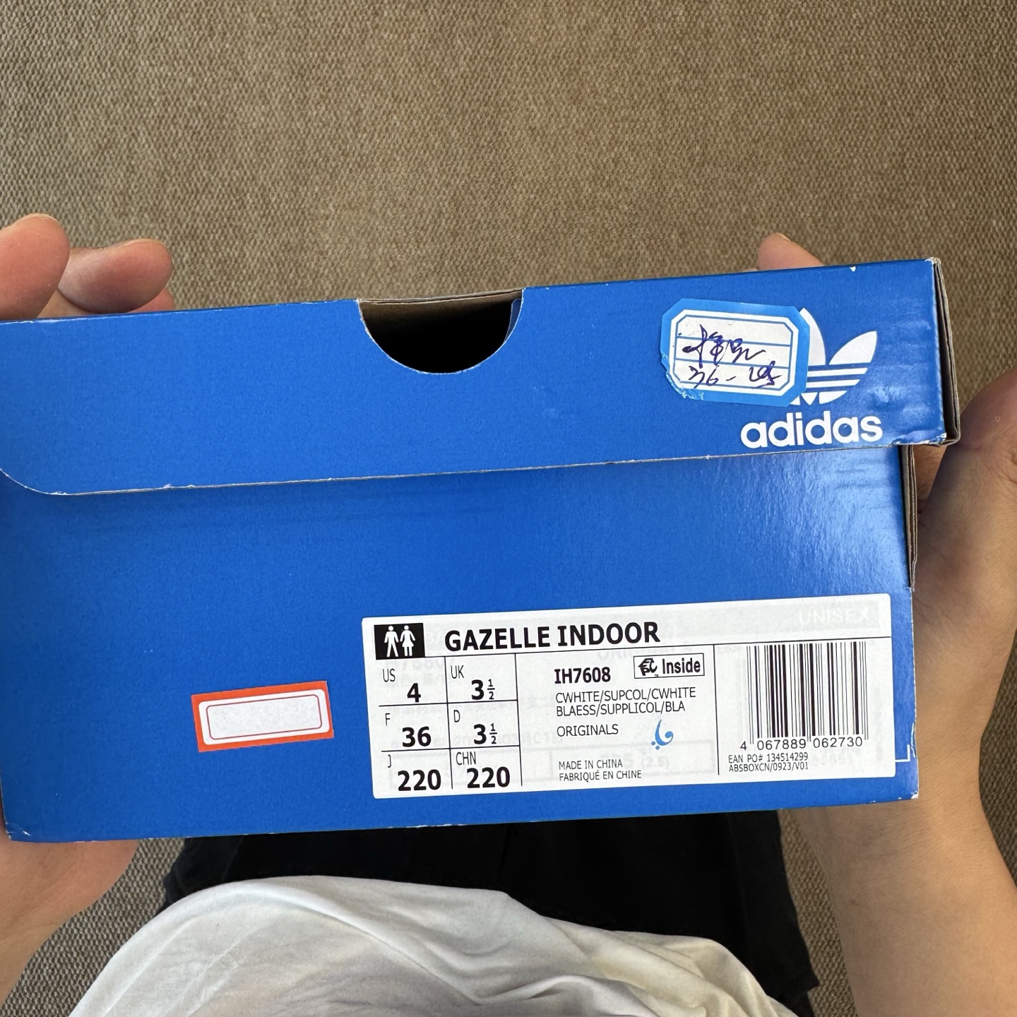  
XJ版 极致性价比！阿迪T字德训鞋：白色网布
Adidas/阿迪达斯 Gazelle 桑巴板鞋sam