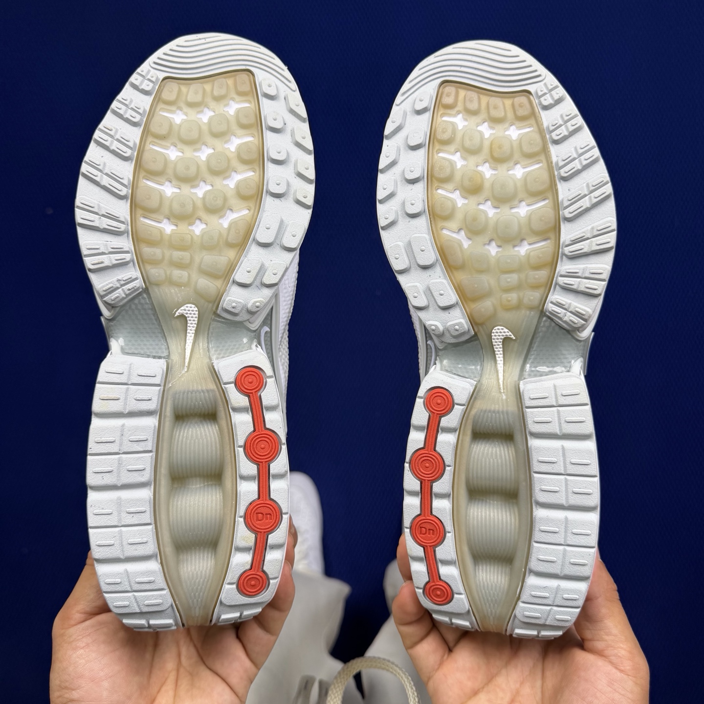 Nike Air Max Dn 气垫鞋 6色实体店尾单，纯原1:1品质顶中顶！货号：DV3337-101