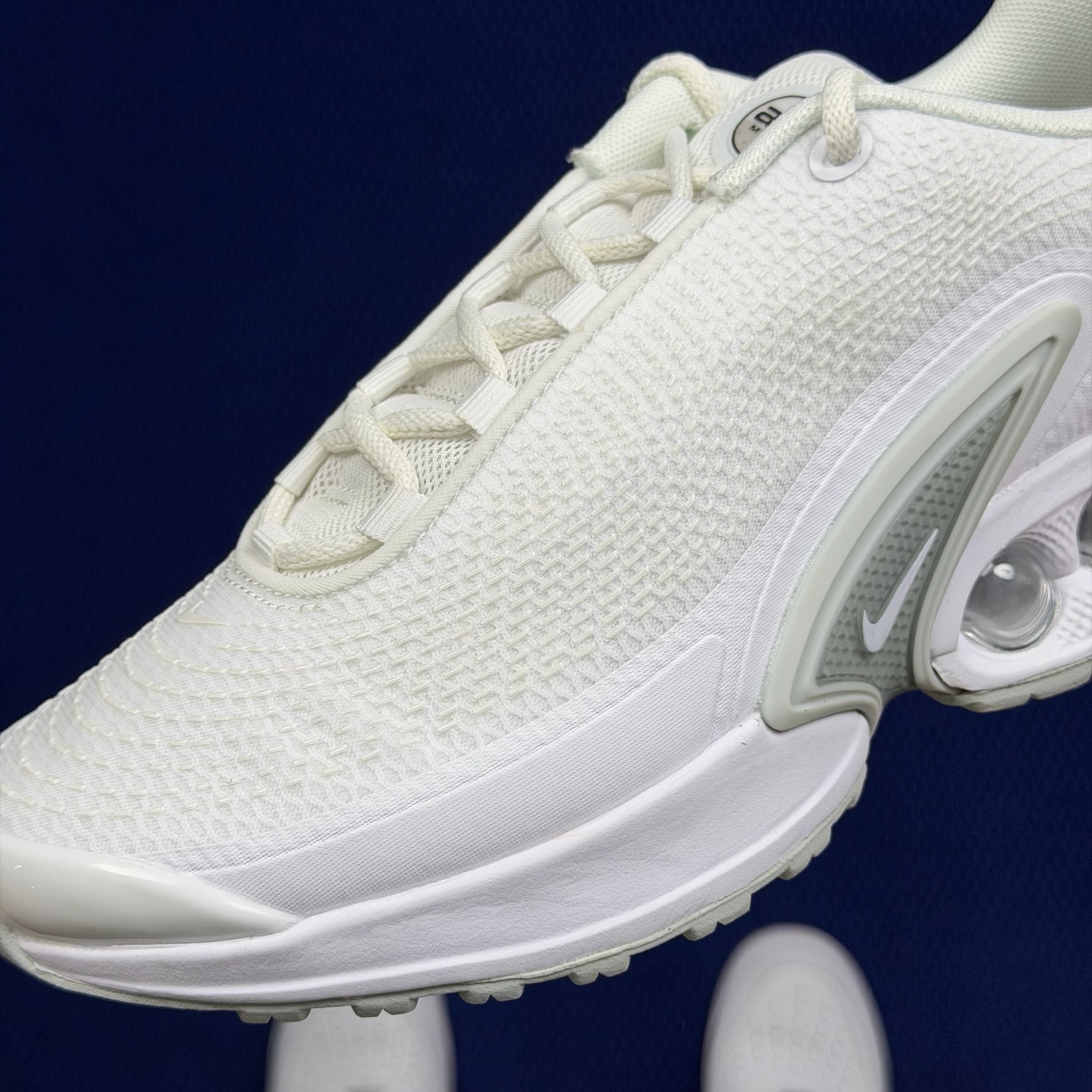 Nike Air Max Dn 气垫鞋 6色实体店尾单，纯原1:1品质顶中顶！货号：DV3337-101