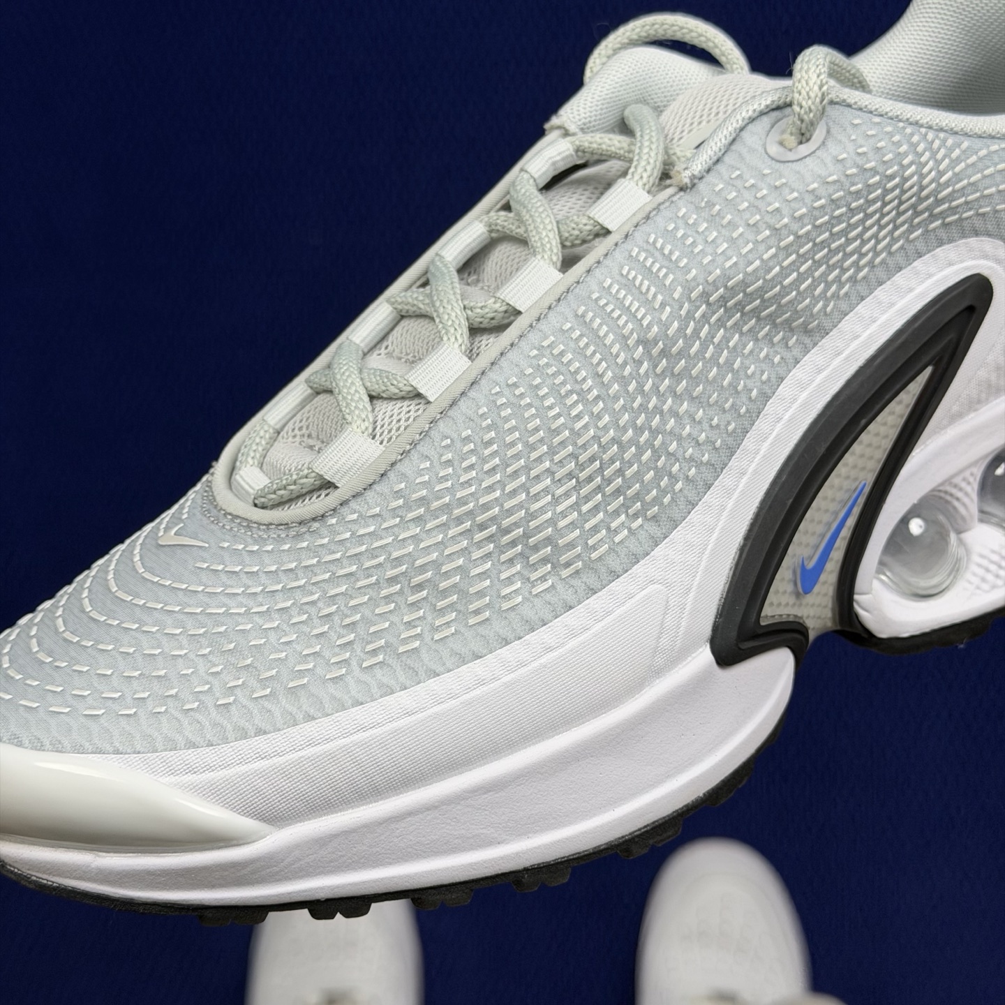 Nike Air Max Dn 气垫鞋 6色实体店尾单，纯原1:1品质顶中顶！货号：DV3337-005