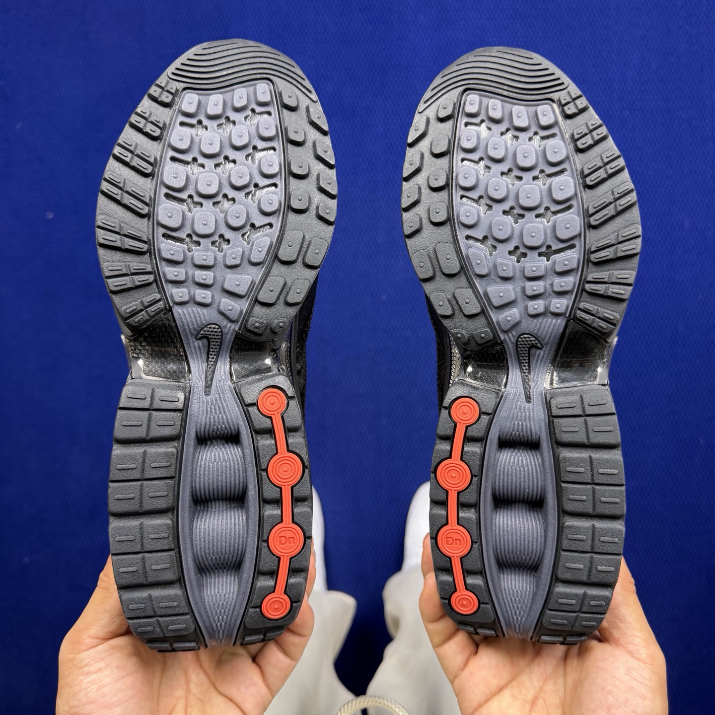 Nike Air Max Dn 气垫鞋 6色实体店尾单，纯原1:1品质顶中顶！货号：DV3337-006