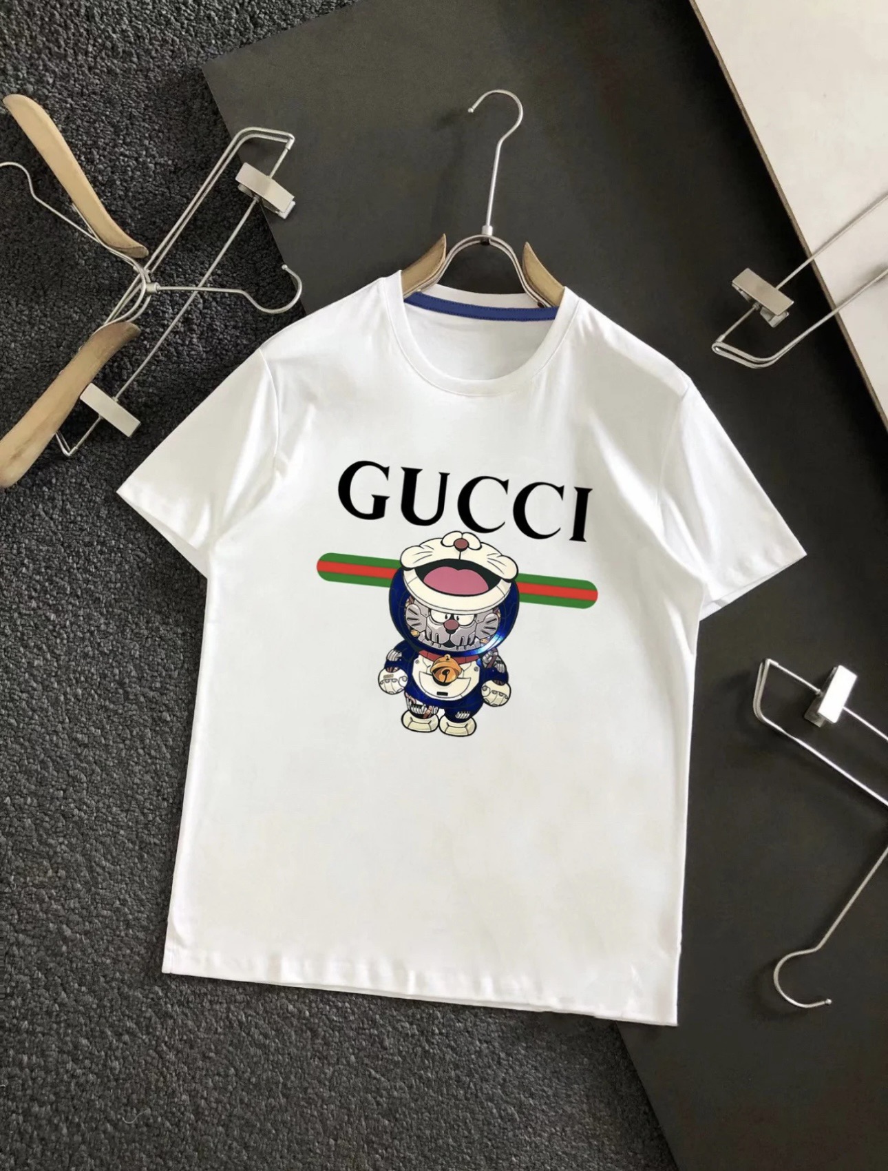 Gucci Odzież T-Shirt Czarny Biały Drukowanie Unisex Kolekcja wiosenno-letnia Fashion Krótki rękaw