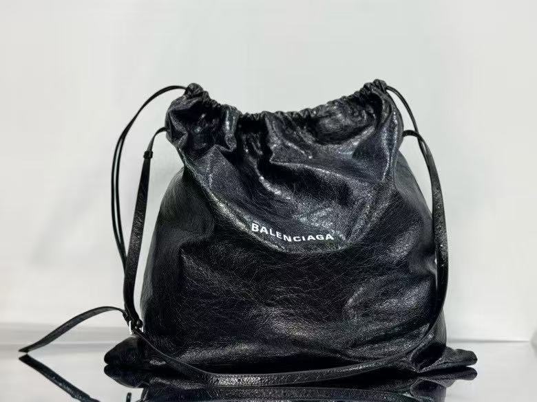 Balenciaga Crush Trash 购物袋 小牛皮 尼龙内里