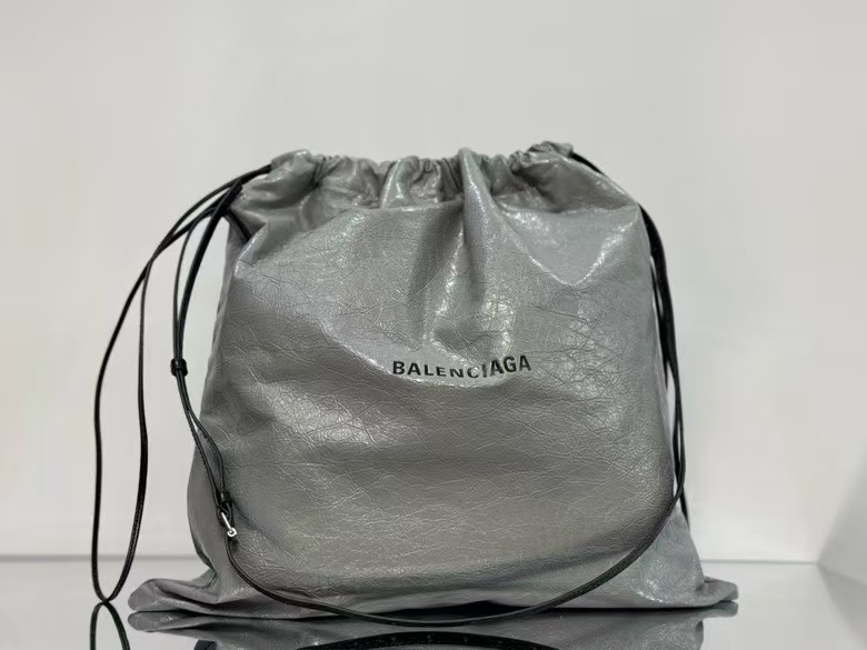 Balenciaga Crush Trash 购物袋 小牛皮 尼龙内里