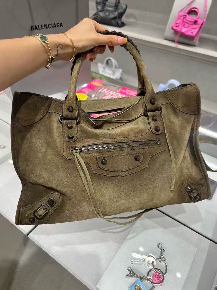 机车包是彻底翻红啦啦啦