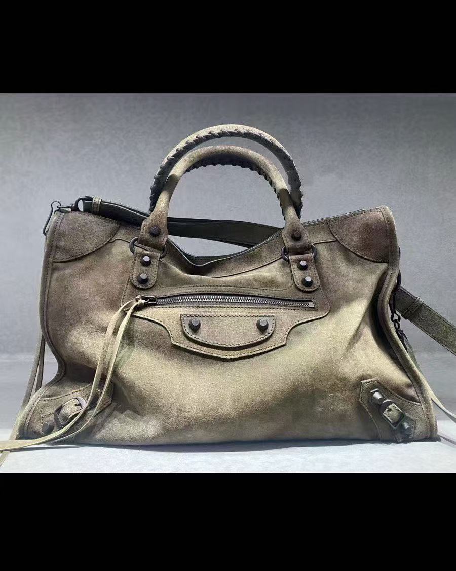 机车包是彻底翻红啦啦啦