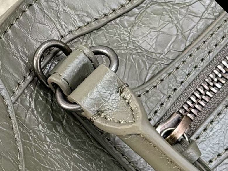 Balenciaga Style Green Leather Tote Bag style reference detail image 7 from source 776283