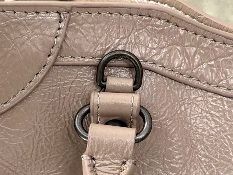 Balenciaga Style Beige Leather Tote Bag style reference detail image 9 from source 776284