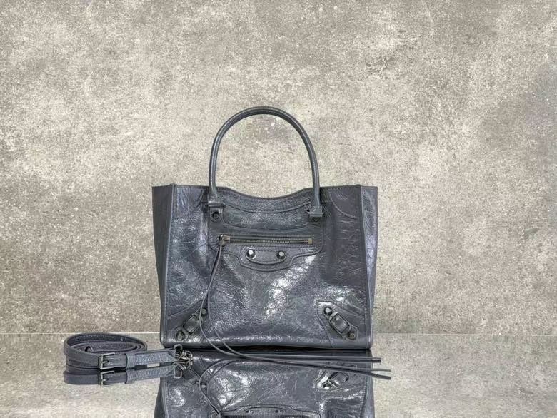 Balenciaga Style Grey Leather Tote Bag style reference detail image 1 from source 776285