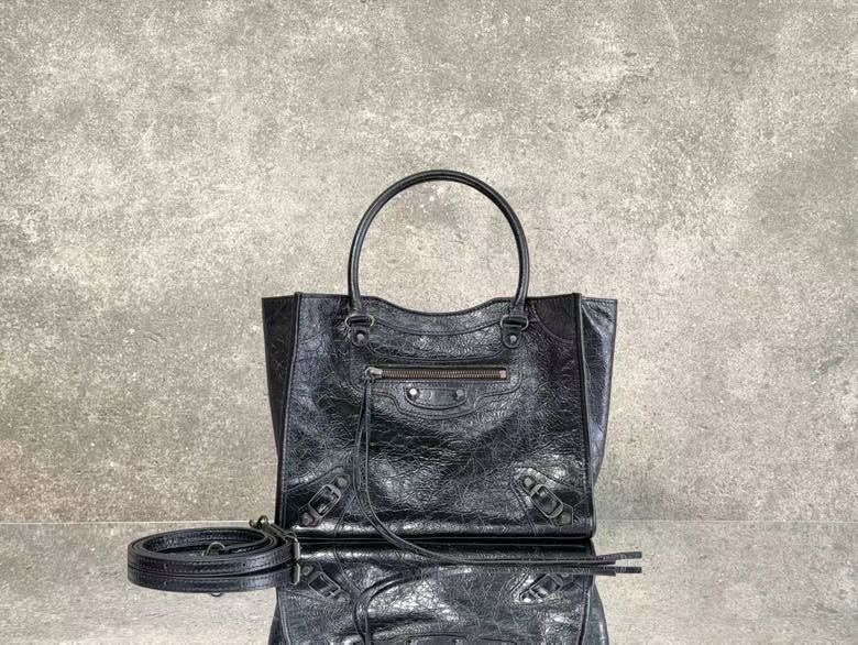 Balenciaga Style Black Leather Tote Bag style reference detail image 1 from source 776286