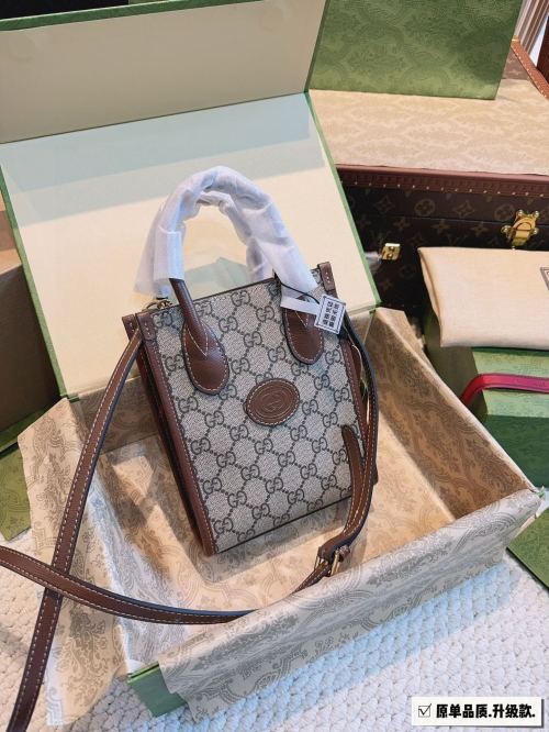 Gucci Mini Bag,Classic Old Flower Canvas, Vintage Style, 15*6*19cm 1 Gucci Mini Bag,Classic Old Flower Canvas, Vintage Style, 15*6*19cm