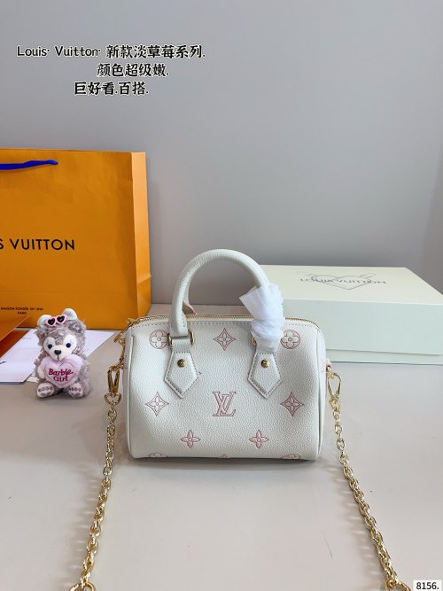 Louis Vuitton Speedy 20 Pillow Bag: Compact & Trendy,Adjustable Strap 1 Louis Vuitton Speedy 20 Pillow Bag: Compact & Trendy,Adjustable Strap