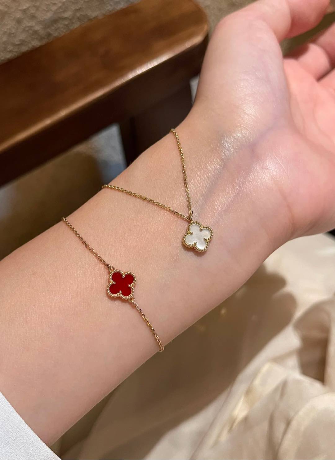 Van Cleef & Arpels Vca迷你单花手链项链