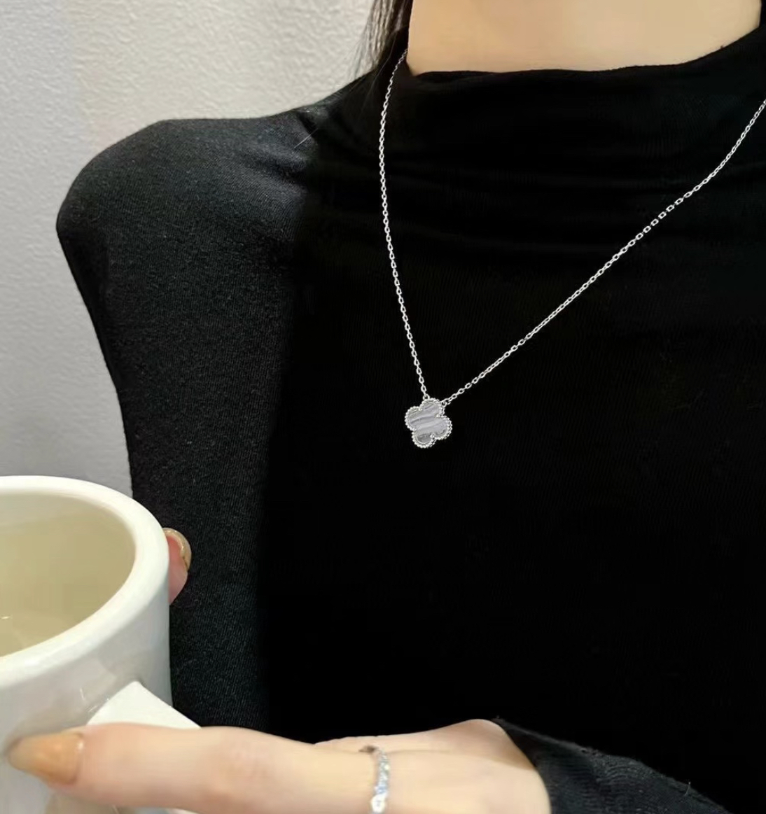 Van Cleef & Arpels vca 色系