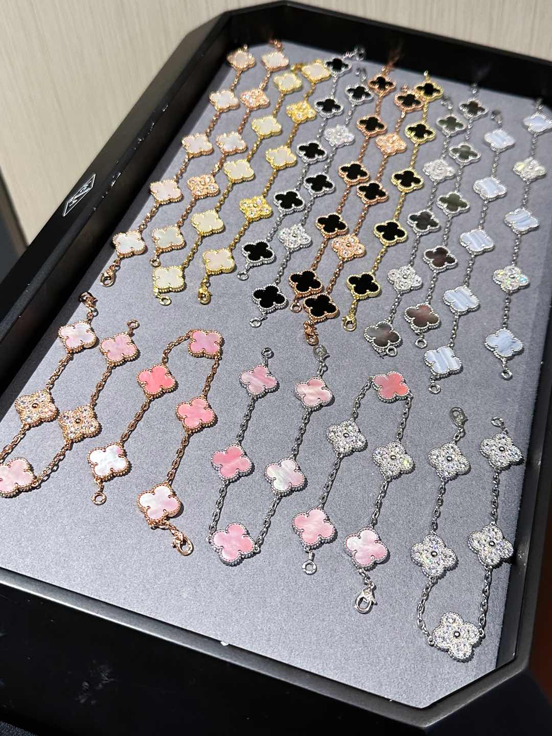 Van Cleef & Arpels vca五花手链部分集 图