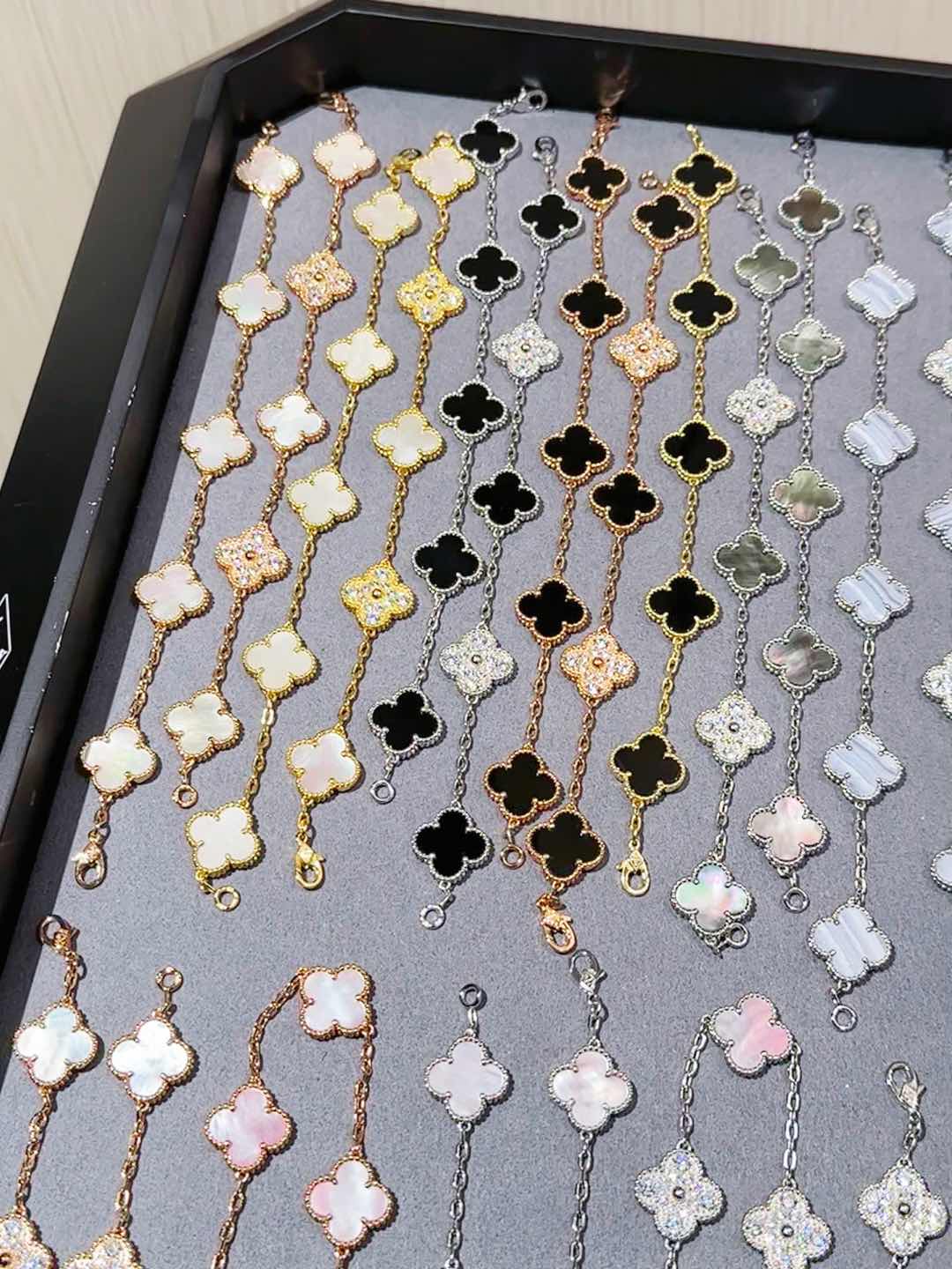 Van Cleef & Arpels vca五花手链部分集 图