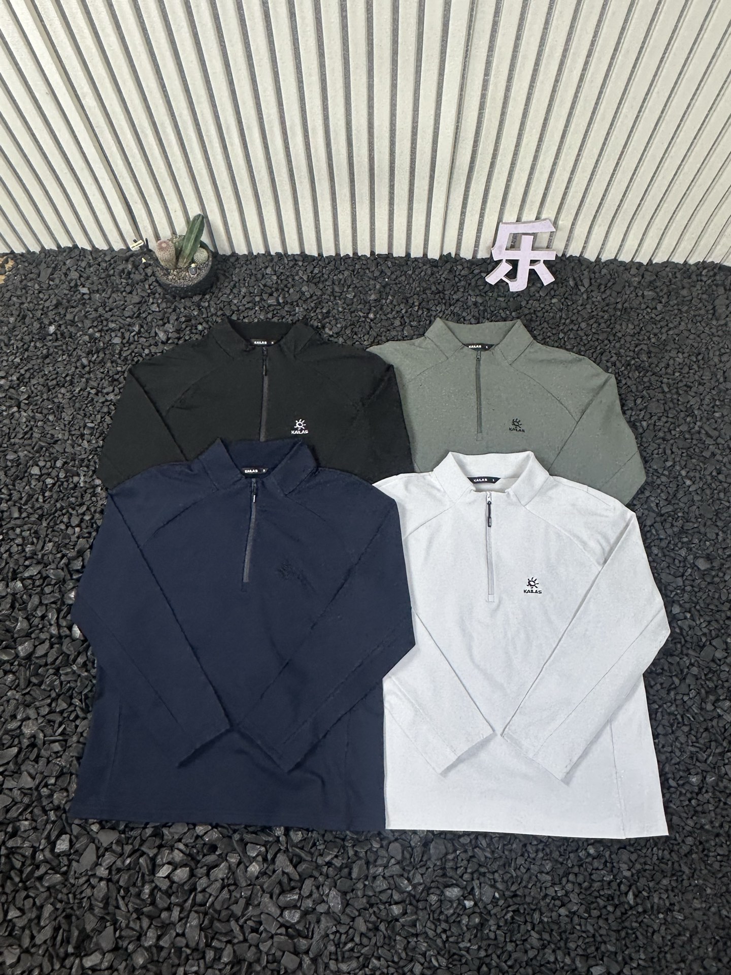 _dzC9s-7dj6ZV5x-cpgbawFILW320cCbXhAYWESw