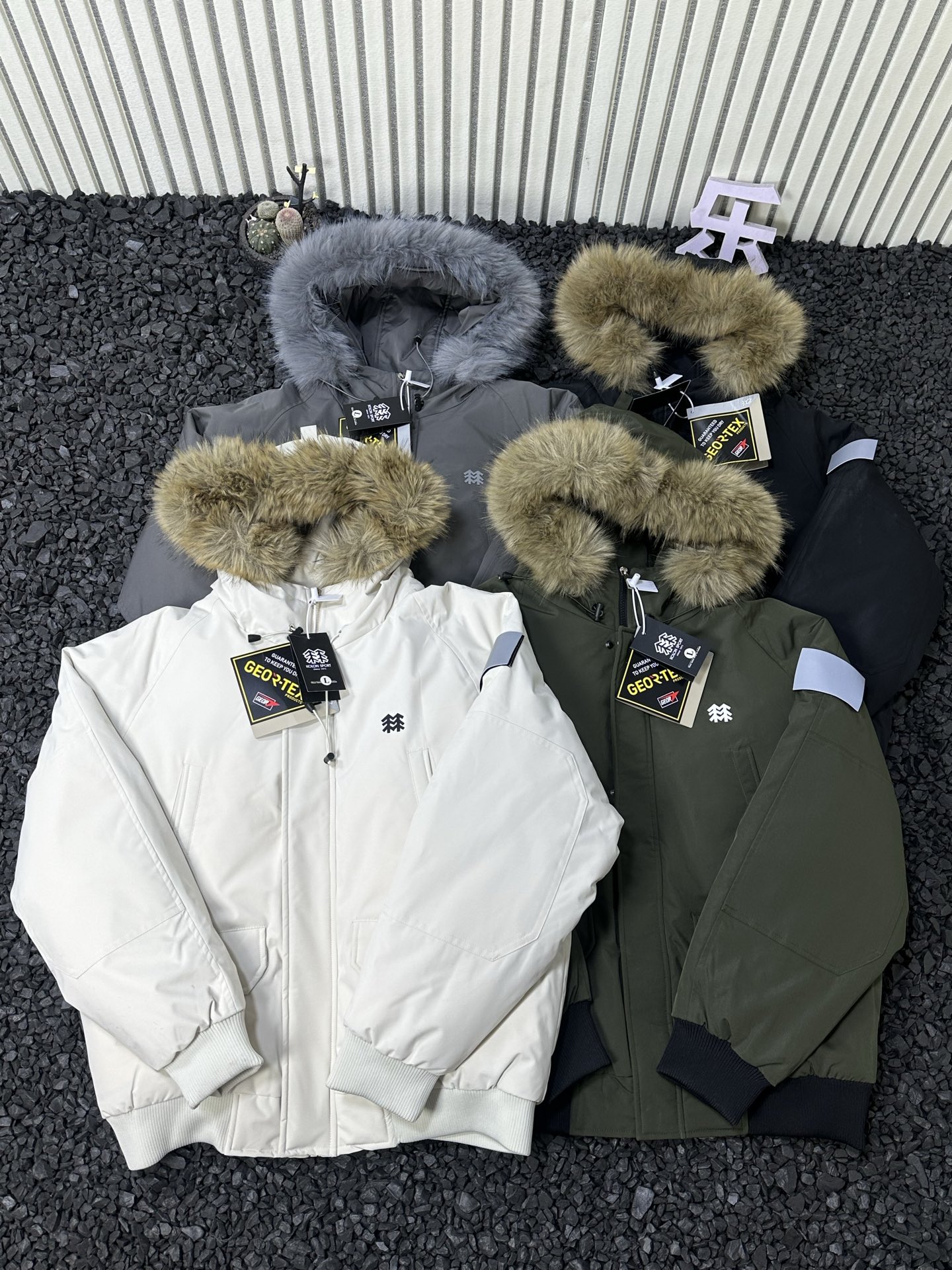 _dmk9svFzShWO_0tDe03jHKlnp-XP0KFOrM68ZpQ