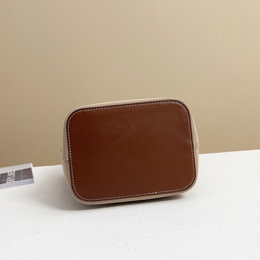 Hanna Bucket Bag / Crossbody Tote - Comprehensive 6