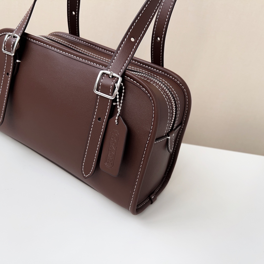 CM580 Swing Zip手袋 - 最新配色の洗練されたデザイン