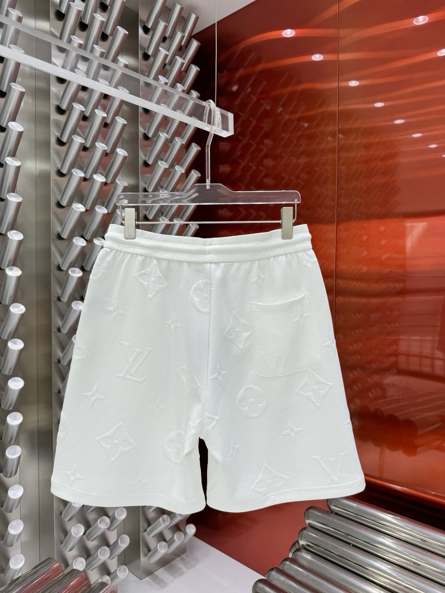 Louis Vuitton Vidal 2024 Collection: Heavy Oxen Fabric Boxer Shorts for Gender Equality - 图片 7