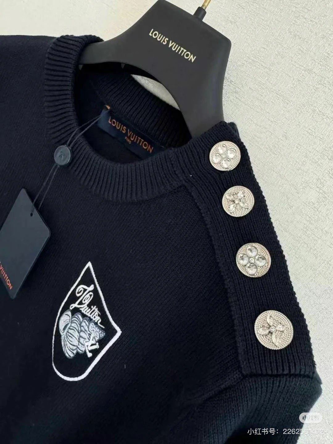 LV men — photo 5
