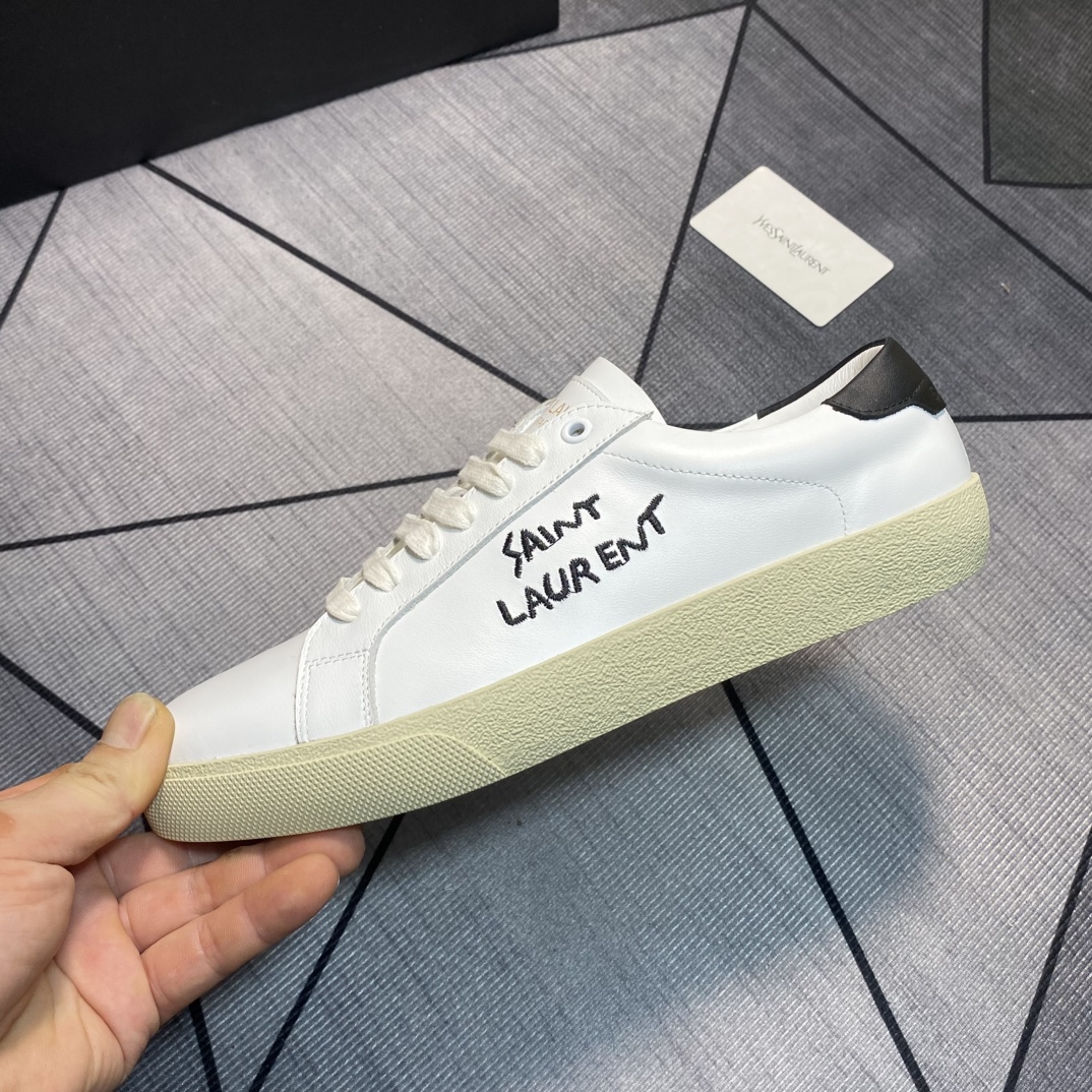 Yves Saint Laurent Leather Sneakers – Classic Style, Premium Quality 6 i1750009658 1763 4