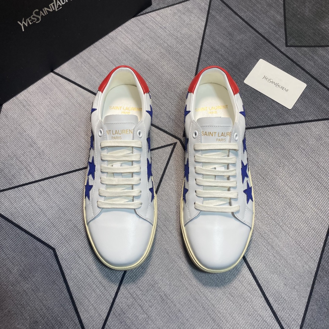 Yves Saint Laurent Sneakers met Sterren - Stijlvol en Comfortabel