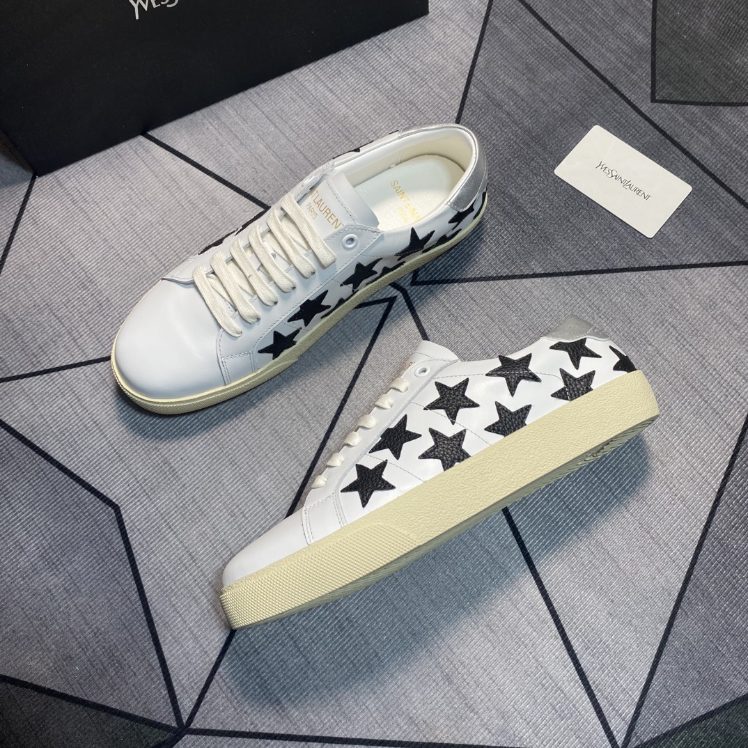 Yves Saint Laurent White Leather Sneakers with Black Star Embroidery 3 i1750010351 203 1