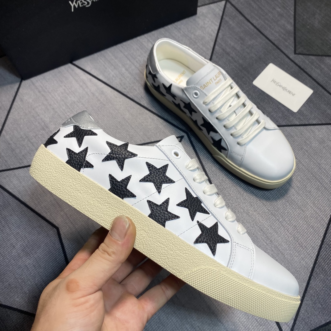 Yves Saint Laurent White Leather Sneakers with Black Star Embroidery 6 i1750010351 6821 4