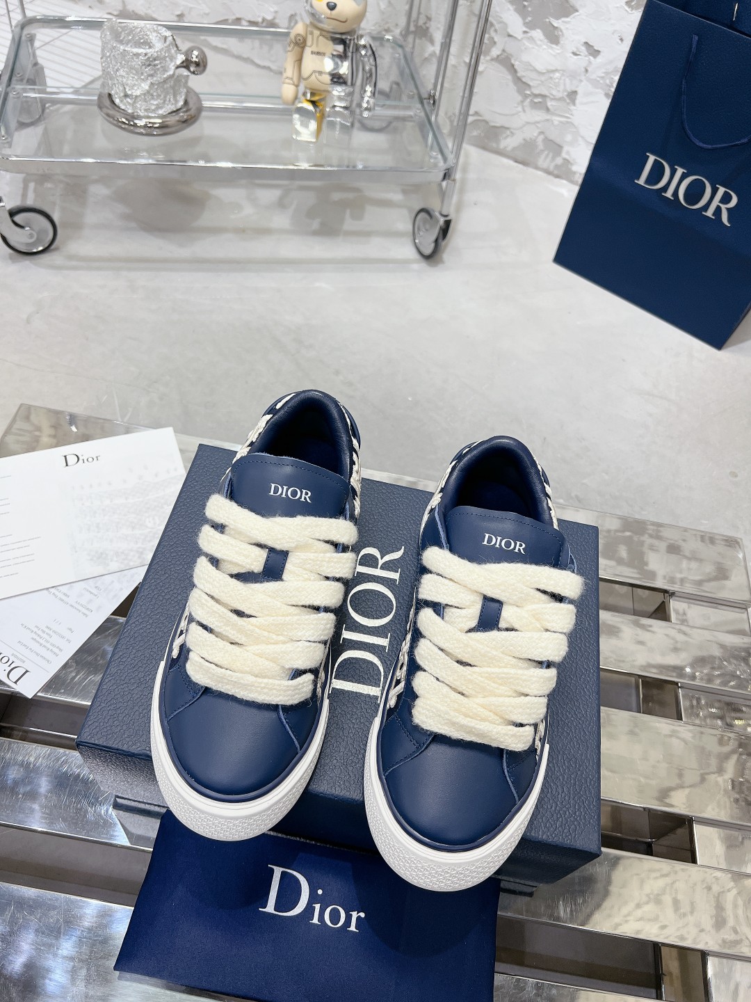 Dior B33 Series Unisex Casual Sneakers in Gray Leather with CD Diamond 3 a1698336330951 8503