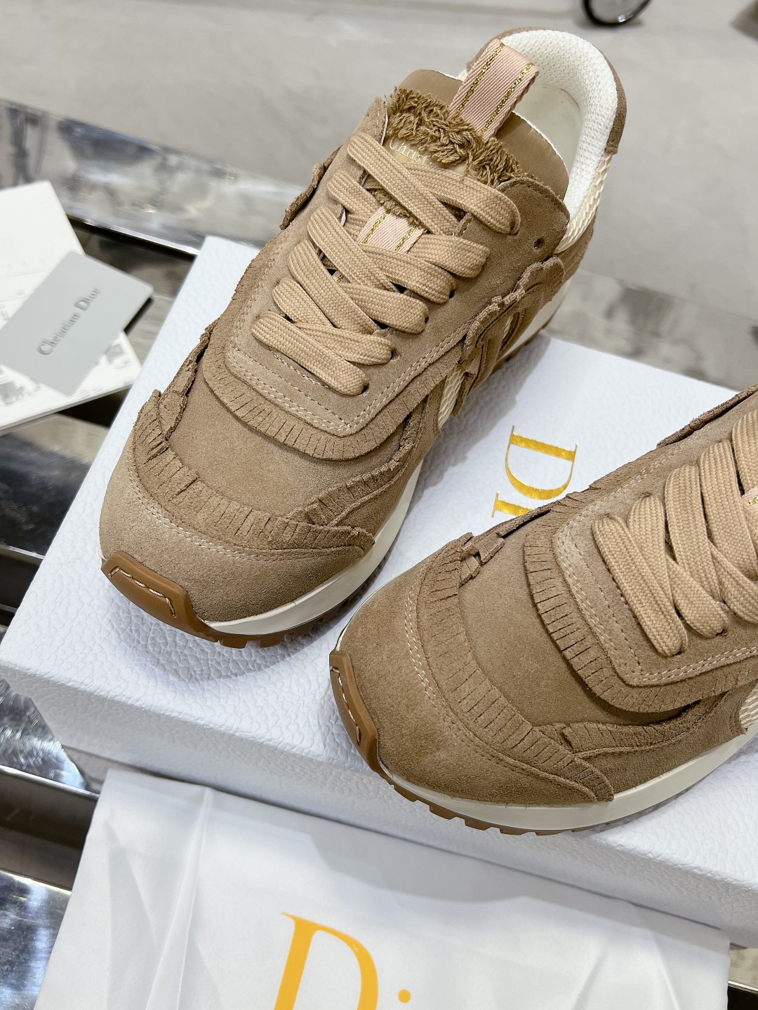 Diorディオール C'estシリーズ 流苏網面 休闲运动鞋