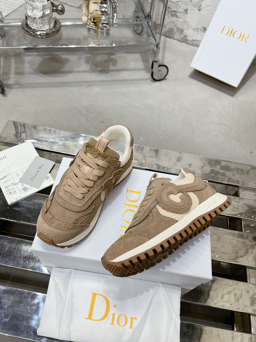 Diorディオール C'estシリーズ 流苏網面 休闲运动鞋