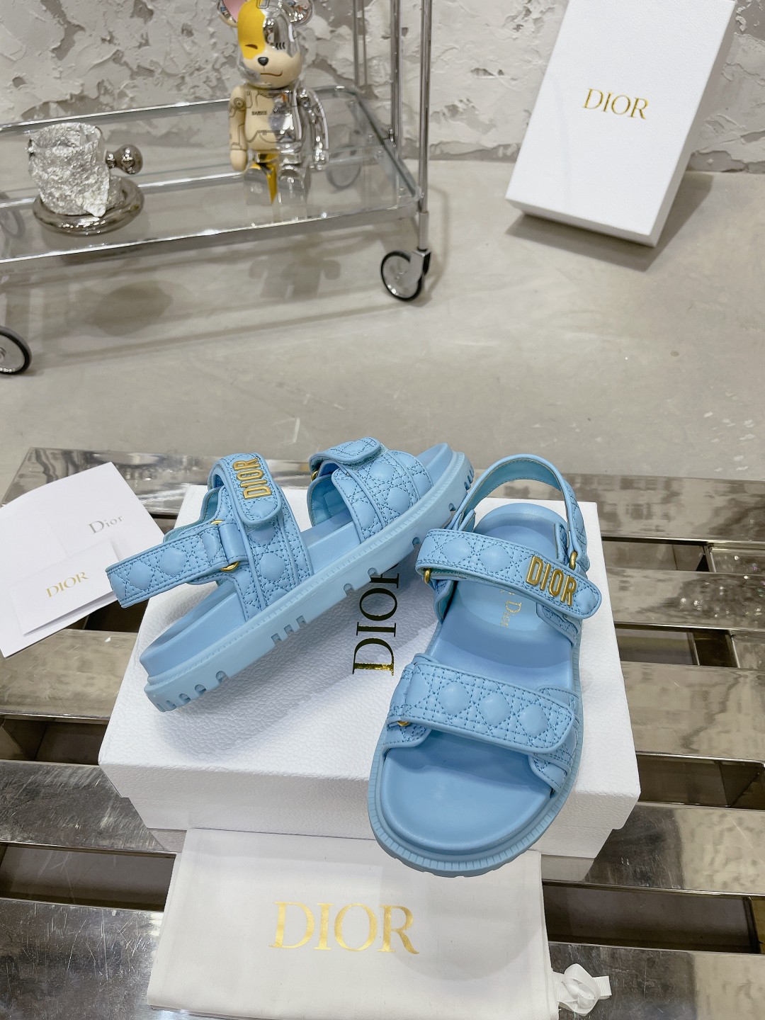 DIOR混種羊皮DiorAct涼鞋 - 軽量で快適なデザイン