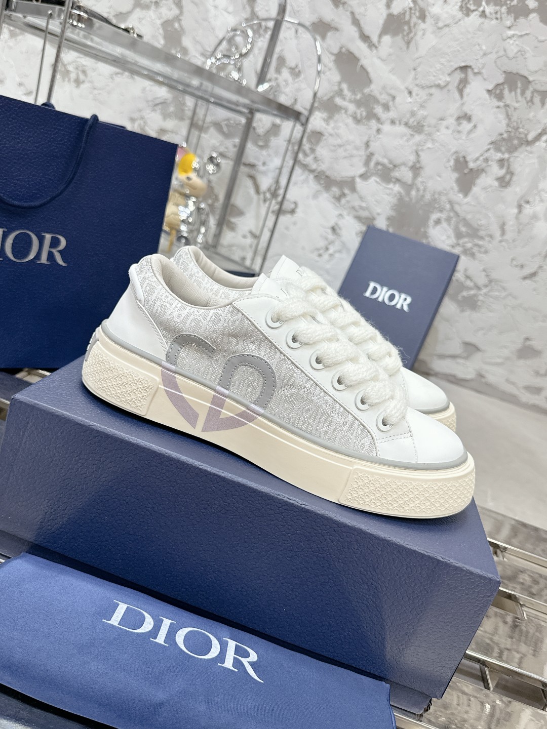 Dior B33 Series Sneakers - Grey Leather with CD Diamond Canvas Inlays 2 a1728937964614 3218