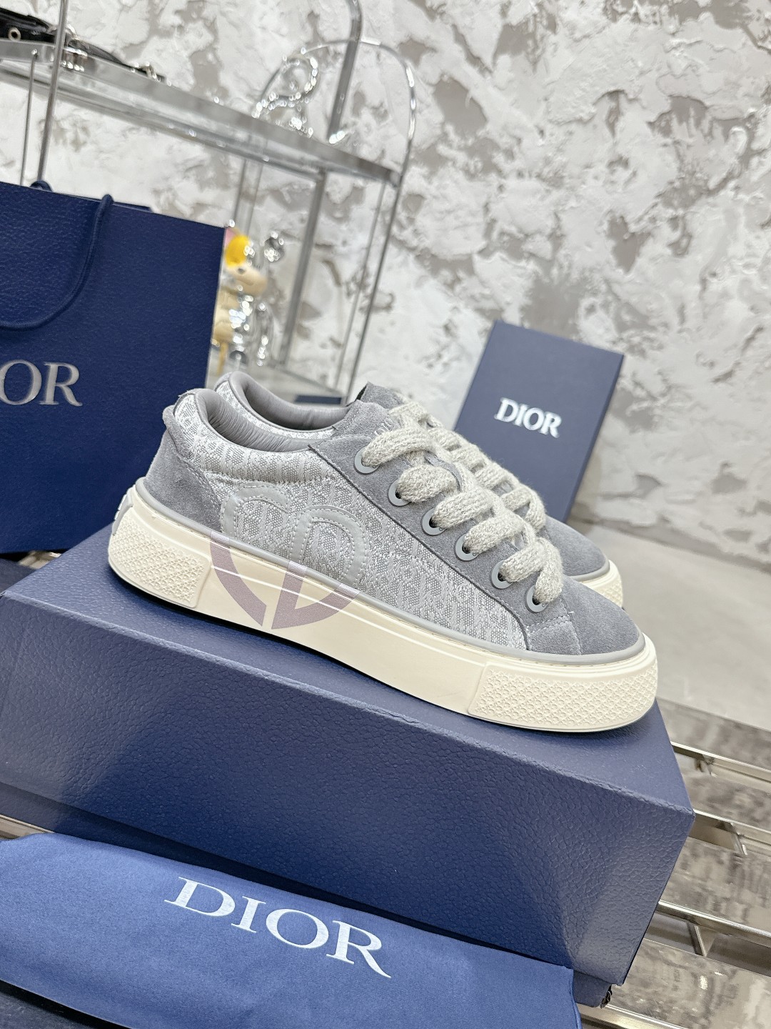 Dior B33 Series Casual Sneakers in Gray Leather with CD Diamond Canvas 1 Dior B33 Series Casual Sneakers in Gray Leather with CD Diamond Canvas