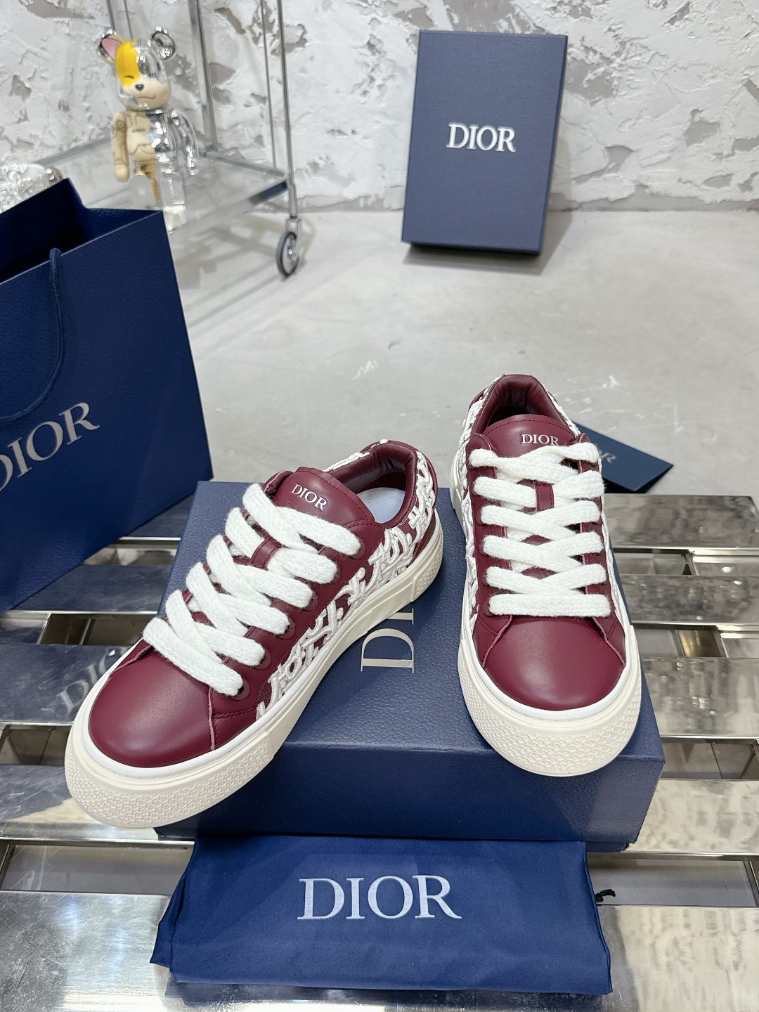 Dior B33 Series Casual Sneakers, Leather and Oblique Canvas, Burgundy 6 a1728938206532 2541