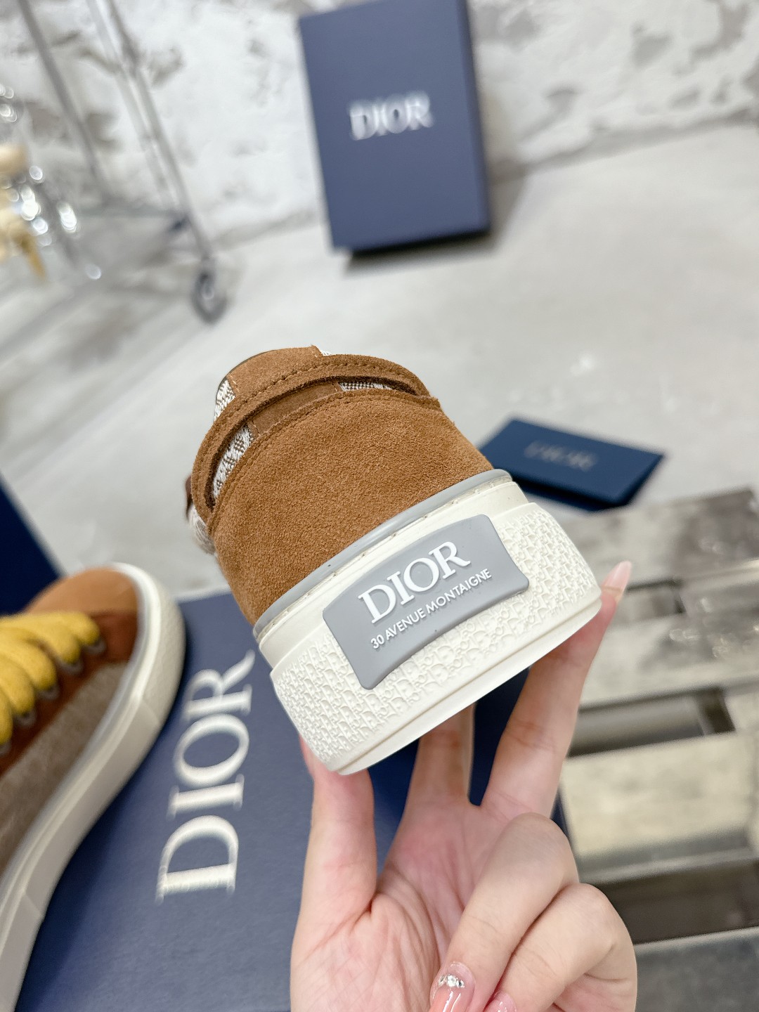 Dior B33 Series Casual Sneakers - Luxurious Leather, Iconic Design 10 a1728938295458 2540